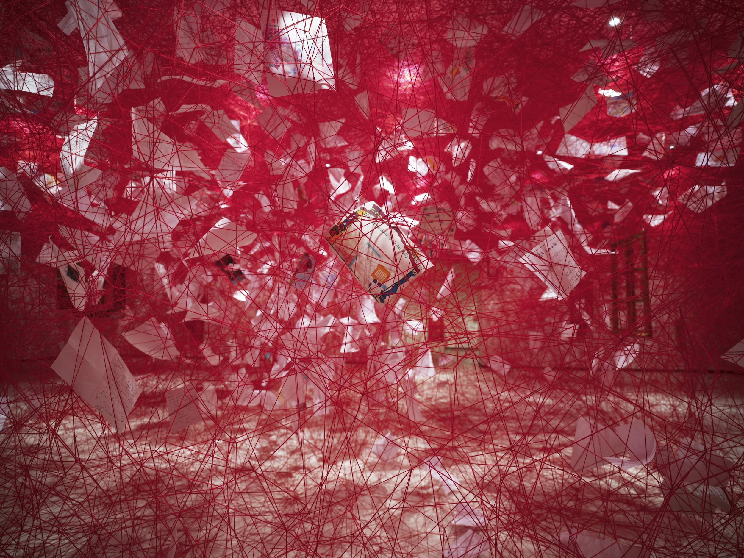 CHIHARU SHIOTA–塩田千春